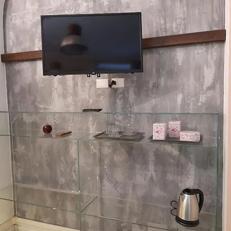 Garibaldi Loft, A Piedi A Palazzo Reale 公寓 *